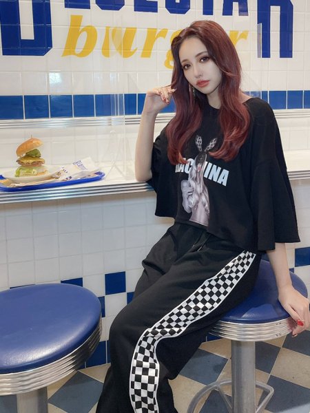 画像7: 【即日発送】ドロップショルダーショート丈Tシャツ (7)