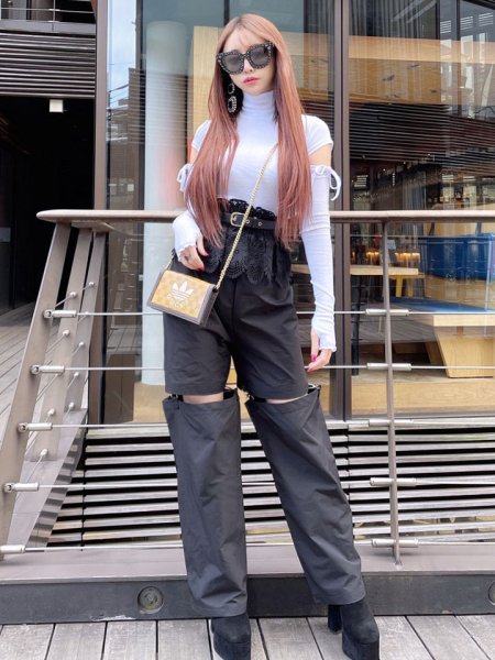 画像14: アームカットハイネックトップス (14)