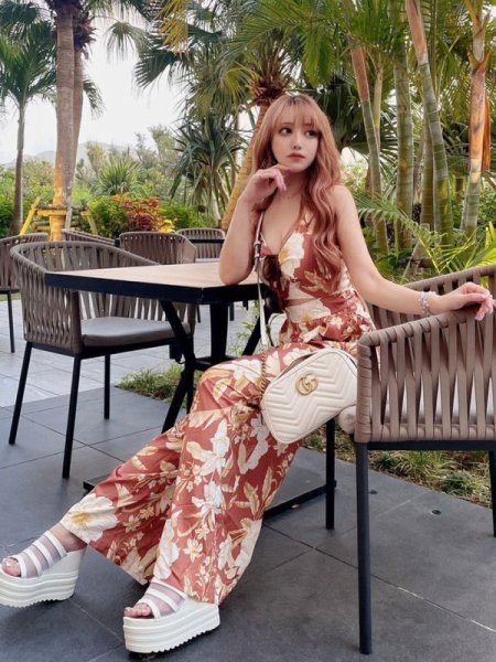 画像2: ボタニカルプリントオールインワン (2)