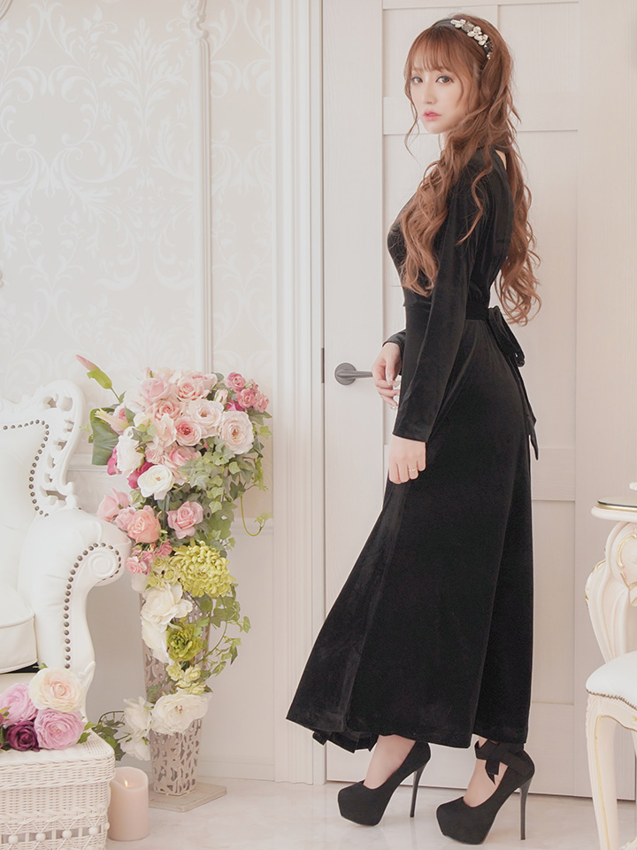 即日発送 ベロアホルターネックワンピース Riina Couture